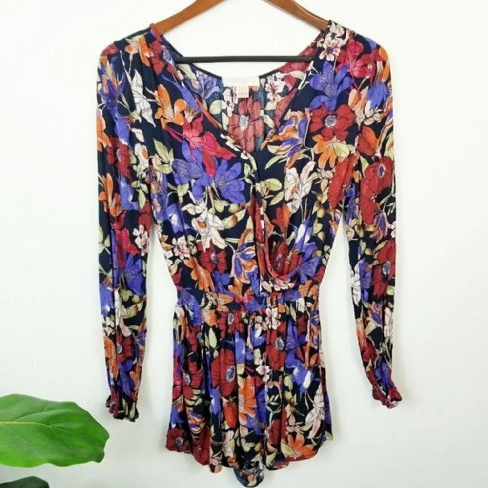 Band‎ of Gypsies Women's XS Elastic Waist Long Sleeve Blue Floral Crepe Romper